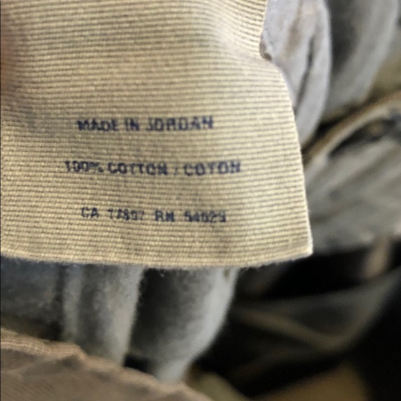 Gap khakis relaxed fit pants 34X30 actual 36W - Picture 5 of 7